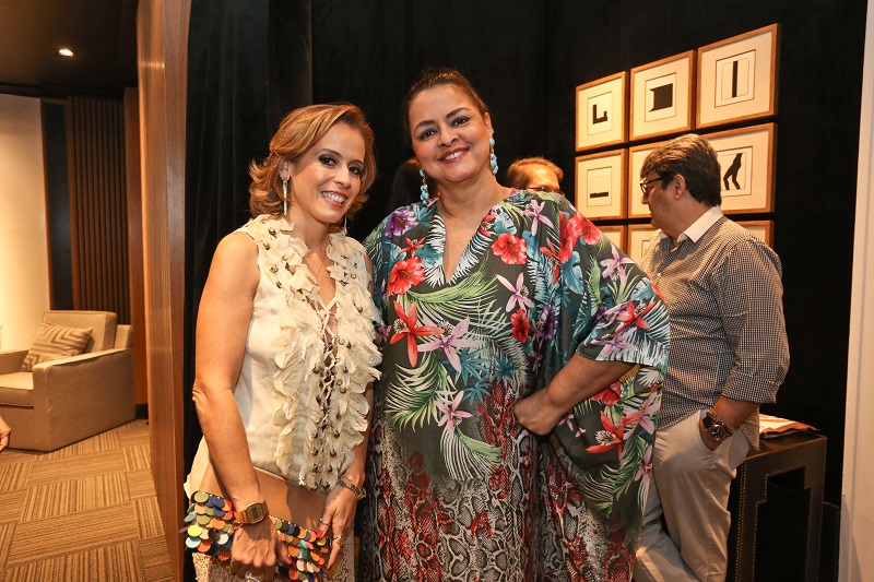  Paula Almedra e Ana Paula Magalhães                         
